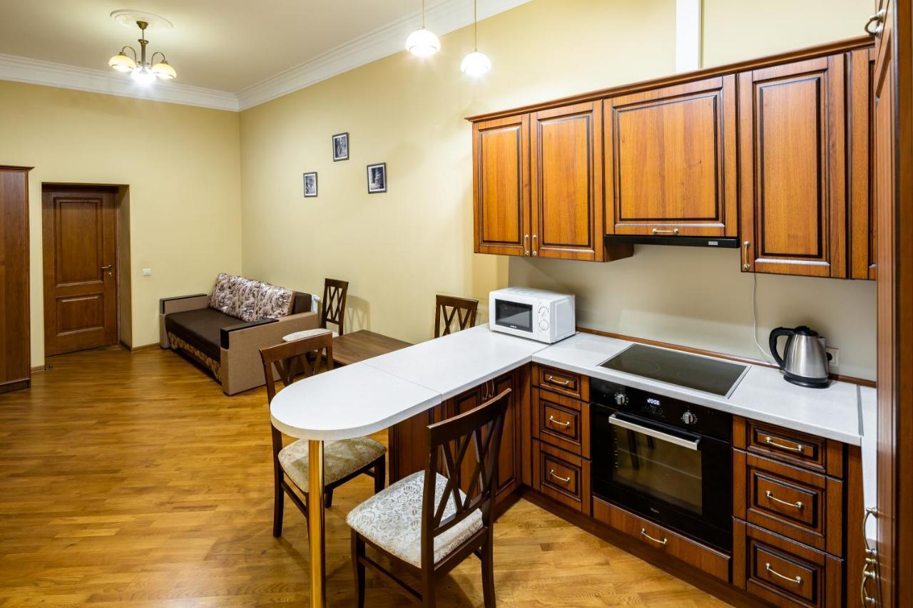 13 Franka Apartment 2 Lviv Exterior photo